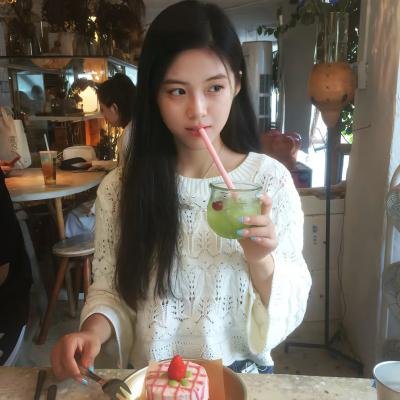面纱下的足球杯